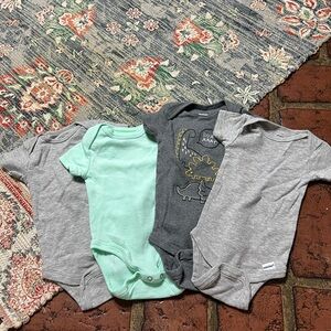 Bundle baby boy bodysuit Gerber Cloud Island